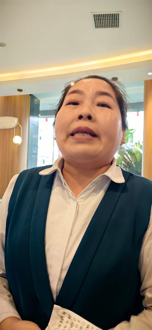 康宁在药店买药刷医保卡和用现金有什么区别吗？这几点你要知道